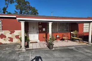 434 SE 9th Ct, Hialeah, FL 33010 - Photo 1