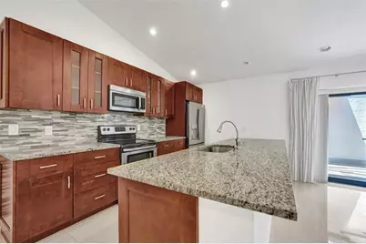 9168 SW 20th St, Unit #B, Boca Raton, FL 33428 - Photo 1