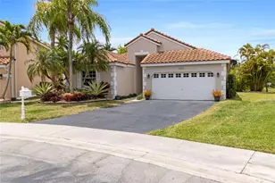 350 Somerset Way, Weston, FL 33326 - Photo 1