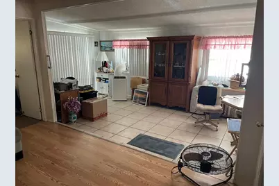 8630 SW 23rd Pl, Davie, FL 33324 - Photo 1