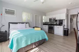 3217 NE 9th St, Pompano Beach, FL 33062 - Photo 1