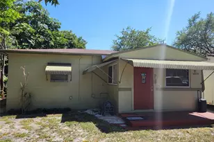 2534 Taft St Front, Hollywood, FL 33020 - Photo 1