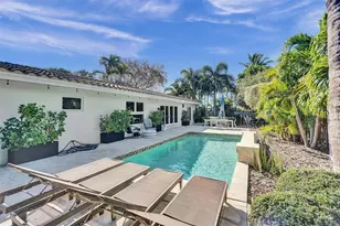 2725 NE 26th Ave, Fort Lauderdale, FL 33306 - Photo 1