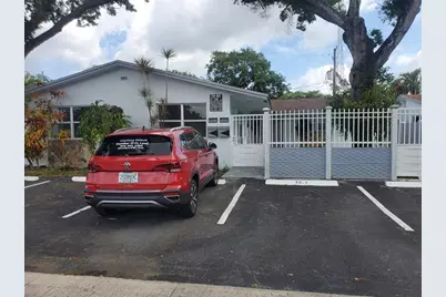 3951 SW 51st St, Unit #1, Dania Beach, FL 33312 - Photo 1