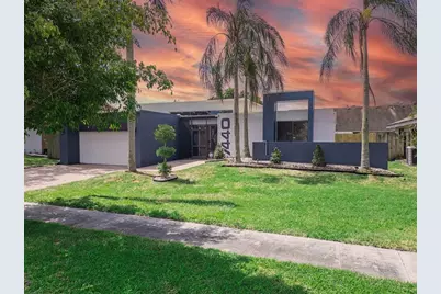 7440 NW 35th Ct, Lauderhill, FL 33319 - Photo 1