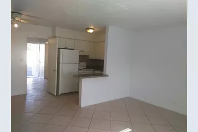 1960 NE 48 St, Unit #4, Pompano Beach, FL 33064 - Photo 1