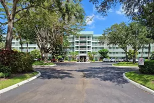 802 Cypress Grove Ln, Pompano Beach, FL 33069 - Photo 1