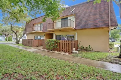 7101 W Sunrise Blvd, Unit #D2, Plantation, FL 33313 - Photo 1