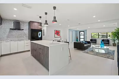 417 NE 26th Drive, Wilton Manors, FL 33334 - Photo 1