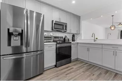 11637 NW 11th St, Unit #11637, Pembroke Pines, FL 33026 - Photo 1