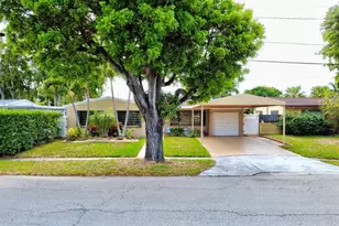 928 N 30th Rd, Hollywood, FL 33021 - Photo 1