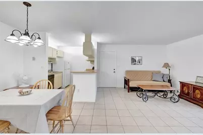 9460 S Belfort Cir, Unit #L3-111, Tamarac, FL 33321 - Photo 1