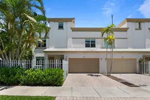 417 SW 8th St, Fort Lauderdale, FL 33315 - Photo 1