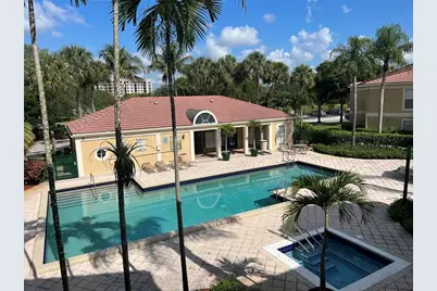 875  Riverside Dr, Unit #725, Coral Springs, FL 33071 - Photo 1