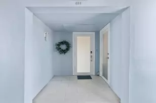 2829 NE 33rd Ct, Fort Lauderdale, FL 33306 - Photo 1