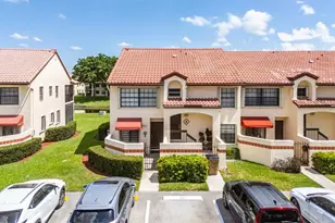 801 Freedom Ct, Deerfield Beach, FL 33442 - Photo 1