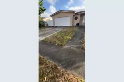 2101 N 52nd Ave, Hollywood, FL 33021 - Photo 1