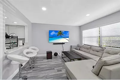 5  Matador Ln, Unit #4-28, Davie, FL 33324 - Photo 1