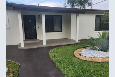 800 NE 155th Ter, Miami, FL 33162 - Photo 1