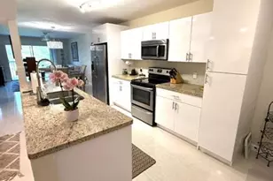 1600 SW 127th Way, Pembroke Pines, FL 33027 - Photo 1