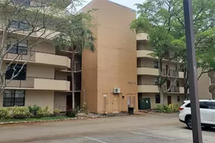 3550 Blue Lake Dr, Pompano Beach, FL 33064 - Photo 1