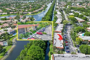 435 Lakeview Dr, Weston, FL 33326 - Photo 1