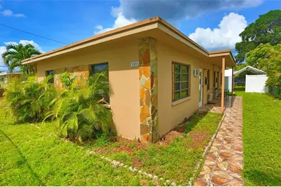 1021 SW 24th Ave, Fort Lauderdale, FL 33312 - Photo 1