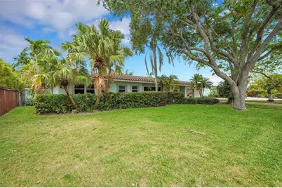 2732 NE 16th St, Fort Lauderdale, FL 33304 - Photo 1