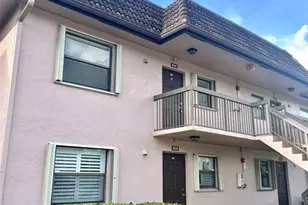 10342 NW 11th St, Pembroke Pines, FL 33026 - Photo 1