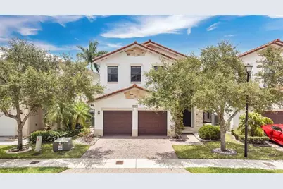 10574 NW 70th Ln, Doral, FL 33178 - Photo 1