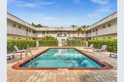 2050 N Douglas Rd, Unit #211, Pembroke Pines, FL 33024 - Photo 1