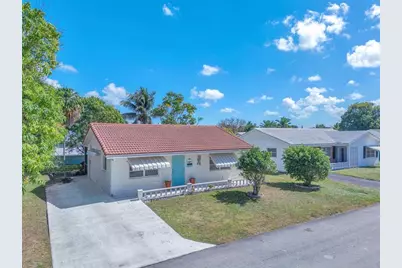 7612 NW 68th Ter, Tamarac, FL 33321 - Photo 1