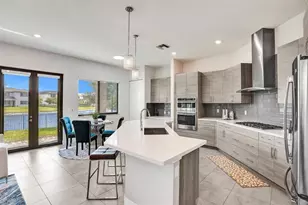 10480 Waves Way, Parkland, FL 33076 - Photo 1