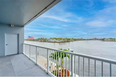 1201 S Riverside Drive #304, Pompano Beach, FL 33062 - Photo 1