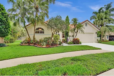 1990  Lakeshore Dr, Weston, FL 33326 - Photo 1