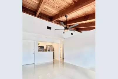 410 SE 13th St, Unit #5, Fort Lauderdale, FL 33316 - Photo 1
