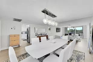 555 Oaks Ln, Pompano Beach, FL 33069 - Photo 1