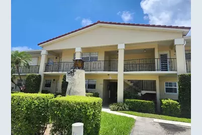 2160 NE 36th St, Unit #40, Lighthouse Point, FL 33064 - Photo 1