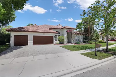 2100 NW 127th Avenue, Pembroke Pines, FL 33028 - Photo 1