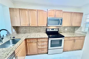 9420 Poinciana Pl, Davie, FL 33324 - Photo 1