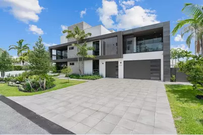 2881 NE 35th St, Fort Lauderdale, FL 33306 - Photo 1