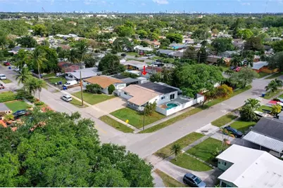 6470  Franklin St, Unit #6470, Hollywood, FL 33024 - Photo 1