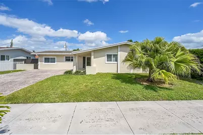 521 SW 40th Ct, Coral Gables, FL 33134 - Photo 1