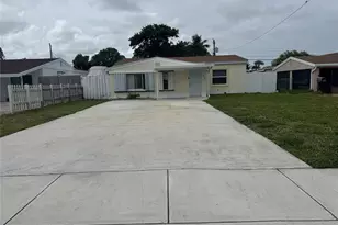 1755 NE 180th St, North Miami Beach, FL 33162 - Photo 1