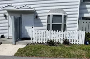 17 SW 3rd St, Pompano Beach, FL 33060 - Photo 1