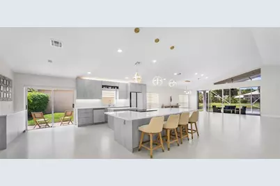 11824  Fountainside Cir, Boynton Beach, FL 33437 - Photo 1