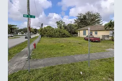 2791 NW 11th Ct, Fort Lauderdale, FL 33311 - Photo 1