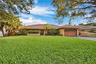 11004 NW 13th Ct, Coral Springs, FL 33071 - Photo 1