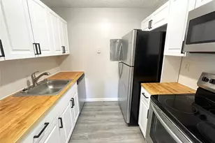 1153 Lake Victoria Dr, West Palm Beach, FL 33411 - Photo 1