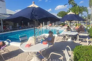 110 Cypress Club Dr, Pompano Beach, FL 33060 - Photo 1